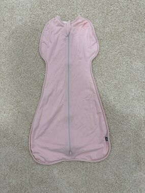 Kyte BABY Blush Pink Zip-Up Swaddle